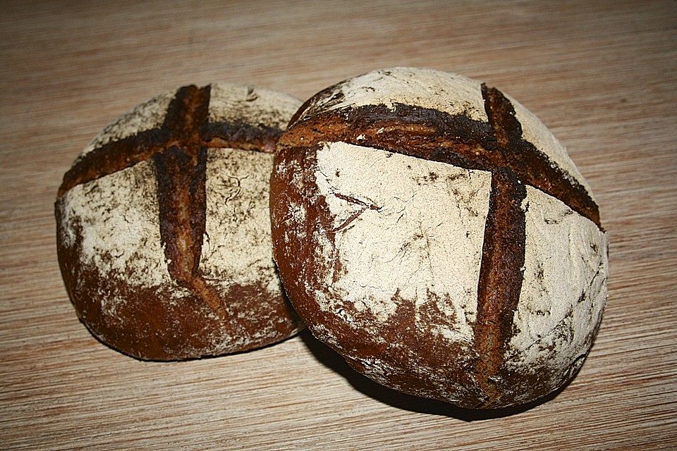 Bauernbrot mit Sauerteig