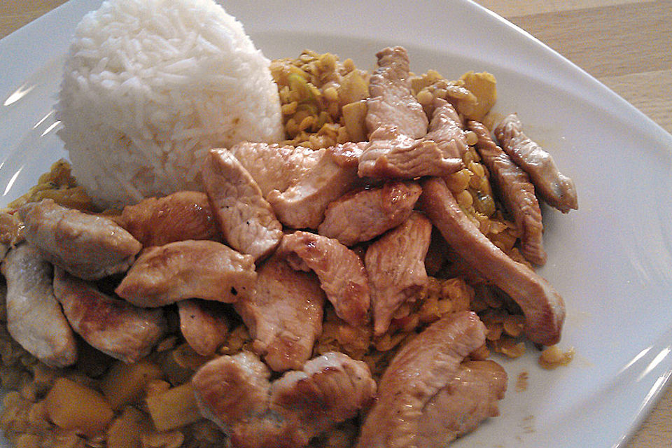 Koelkasts Linsen-Kürbis-Curry mit Walnüssen