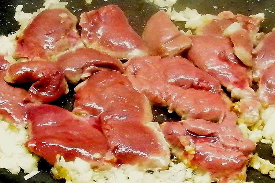 Kaninchenleber in Senf - Weißwein Sauce