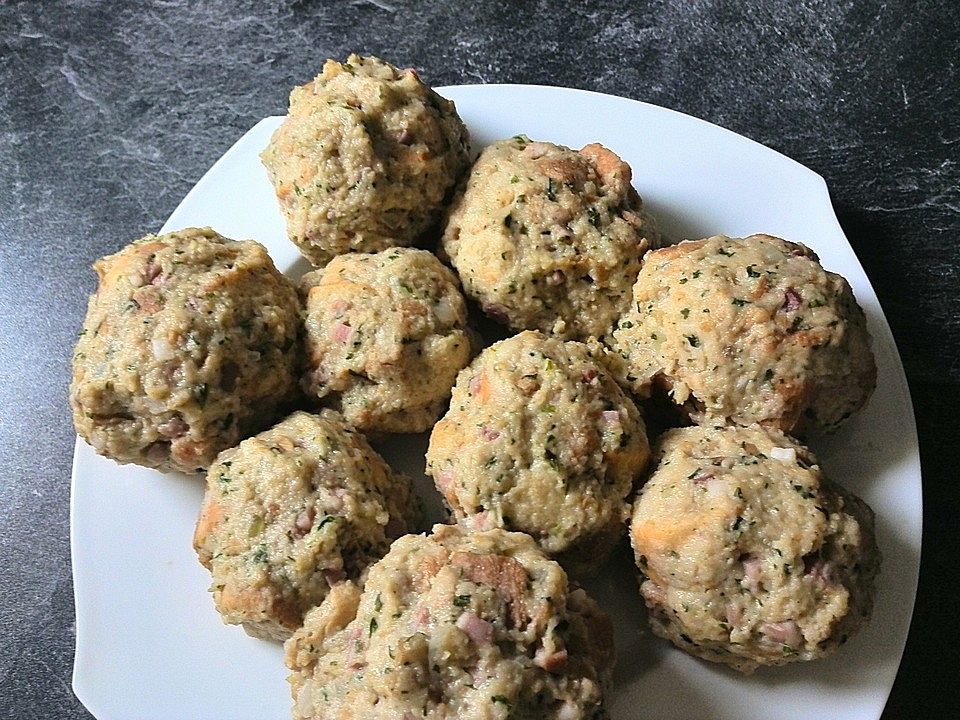 Selbstgemachte Semmelknödel à la Birgit | Chefkoch