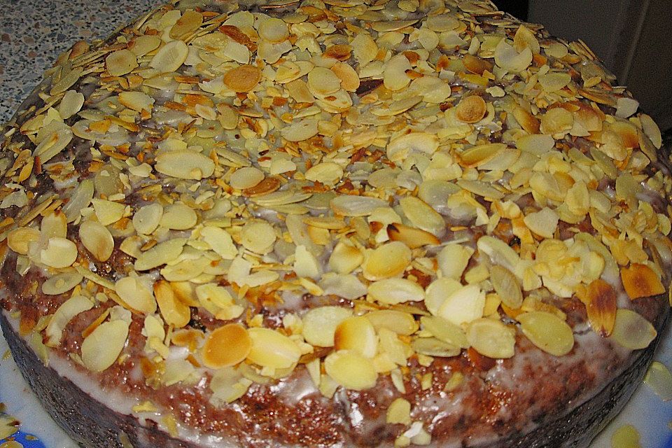 Saftiger Möhrenkuchen