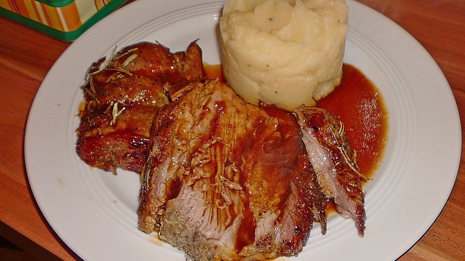 Schweinebraten mit Orangen - Honig - Rosmarin Glasur von Sivi