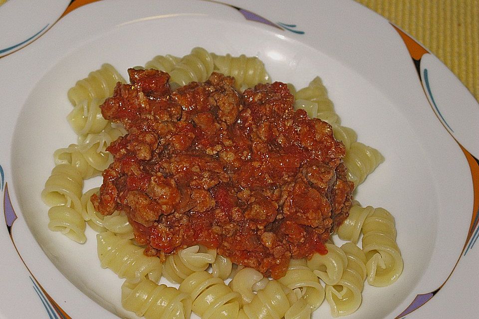 Pasta al sugo di salsicce