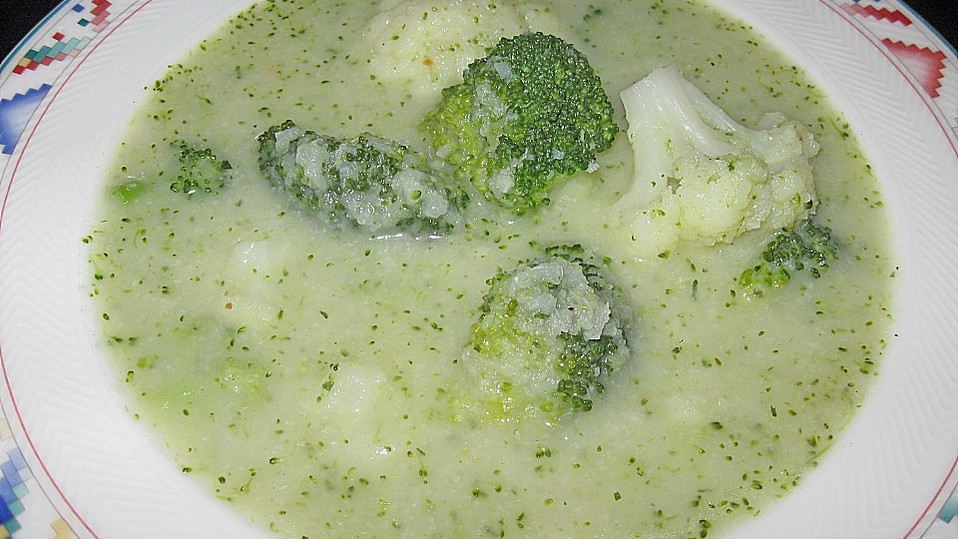 Blumenkohl - Brokkoli Suppe von ufaudie58