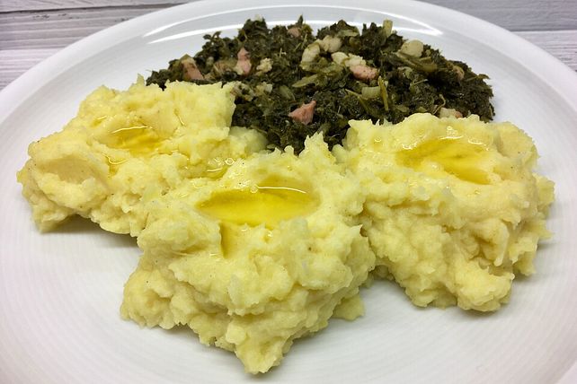 Kartoffelpüree mit geröstetem Knoblauch von Elettra| Chefkoch