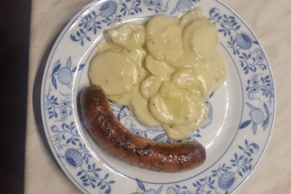 Großmutters Rahmkartoffeln