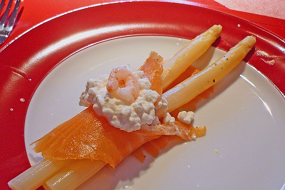 Lachs - Spargel Röllchen