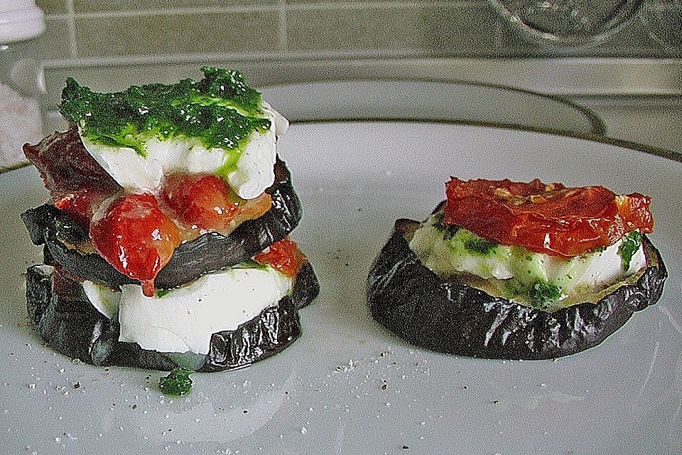 Vegetarischer Mozzarella Burger