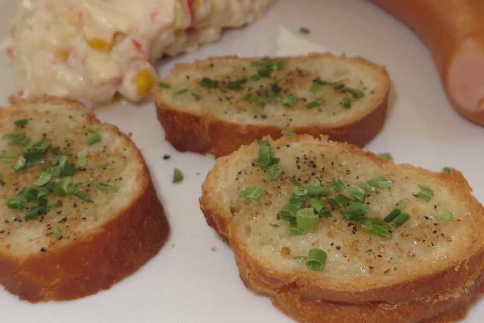 Kräuter - Knoblauch - Crostini