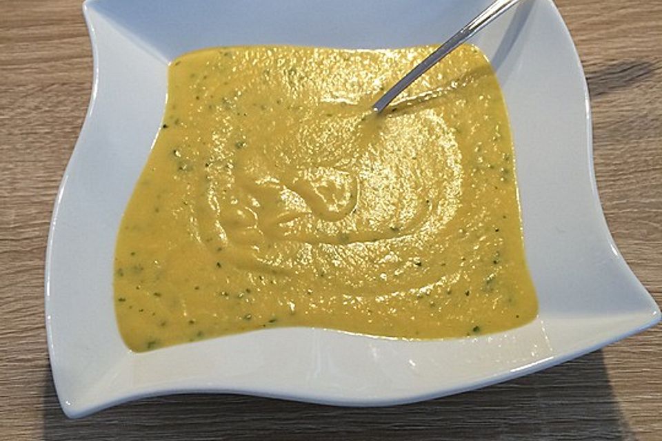 Allerfeinste Gemüsesuppe