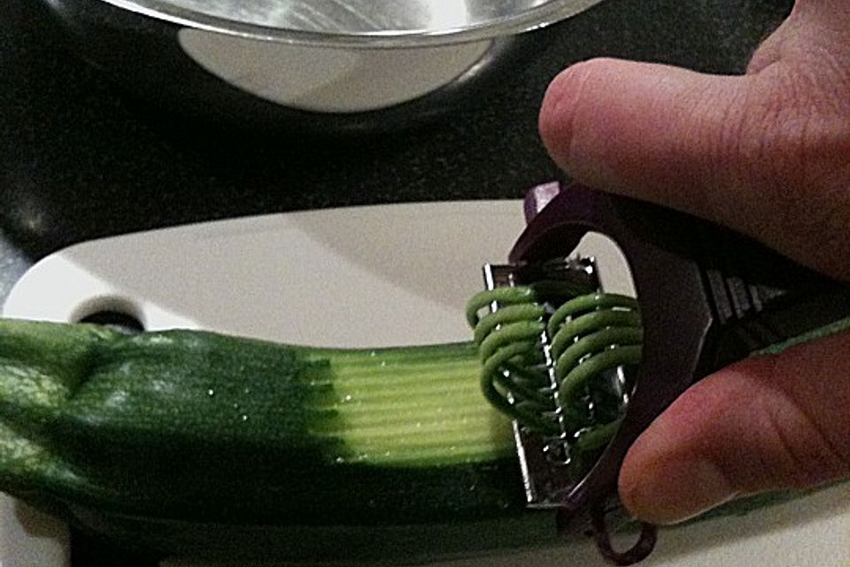 Zucchini - Kokos - Spaghetti Zucchini - Kokos - Spaghetti