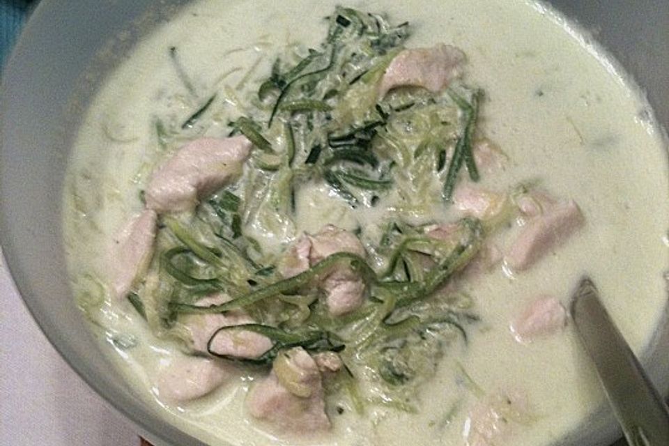 Zucchini - Kokos - Spaghetti Zucchini - Kokos - Spaghetti