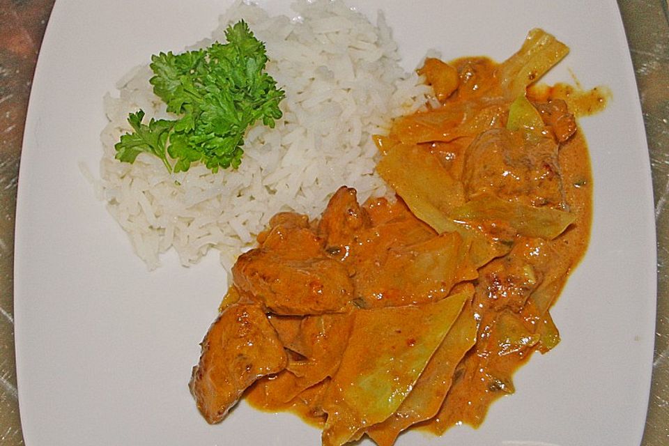 Asiatische Chicken - Weißkohl - Pfanne