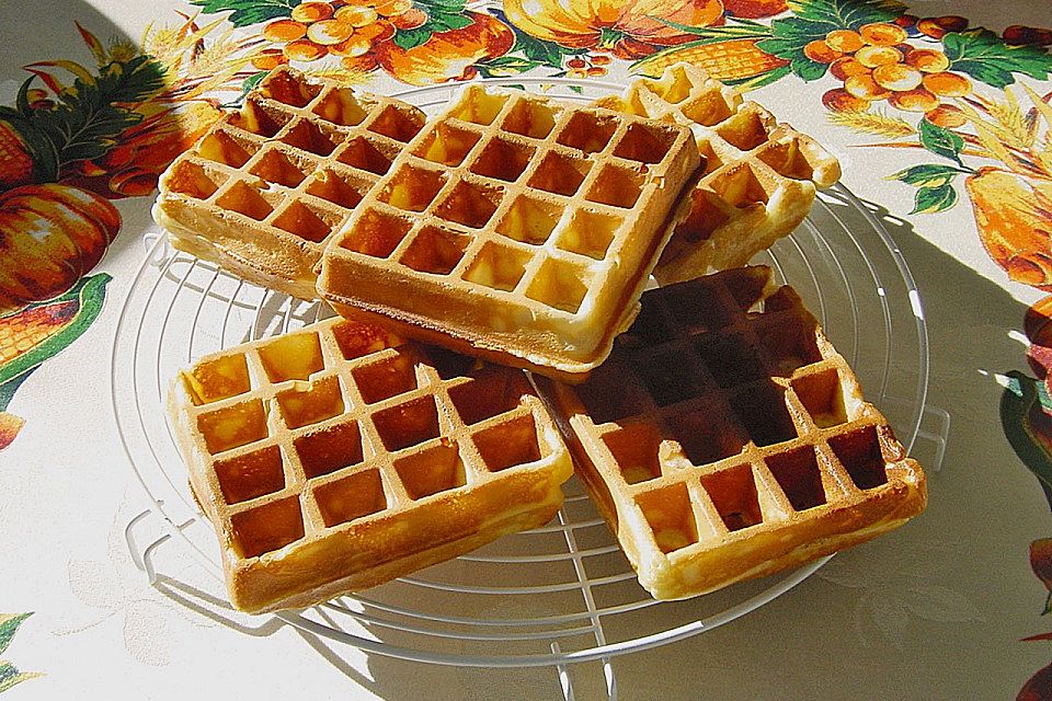 Waffeln aus Hefeteig