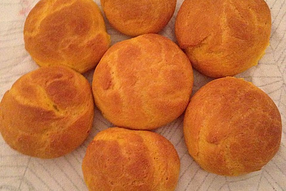 Kürbisbrötchen Kürbisbrötchen