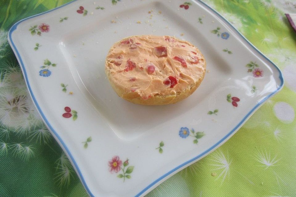 Frischkäse - Aufstrich bulgarische Art Frischkäse - Aufstrich bulgarische Art