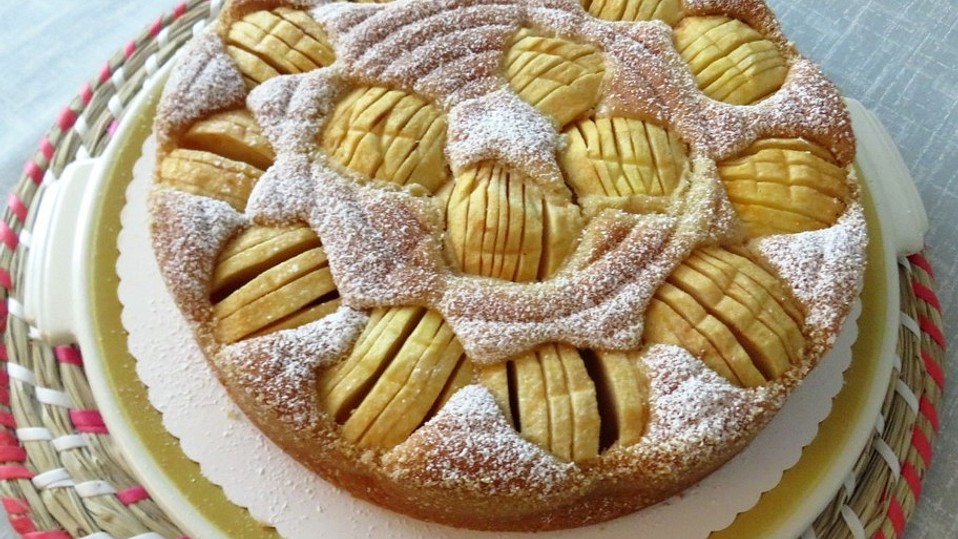 Megaleckerer Apfelkuchen nach Tante Uschi von schroddele