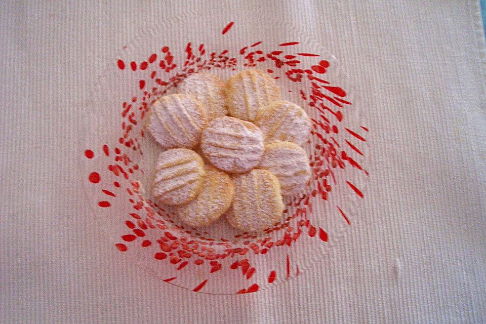 Butterknöpfchen Butterknöpfchen
