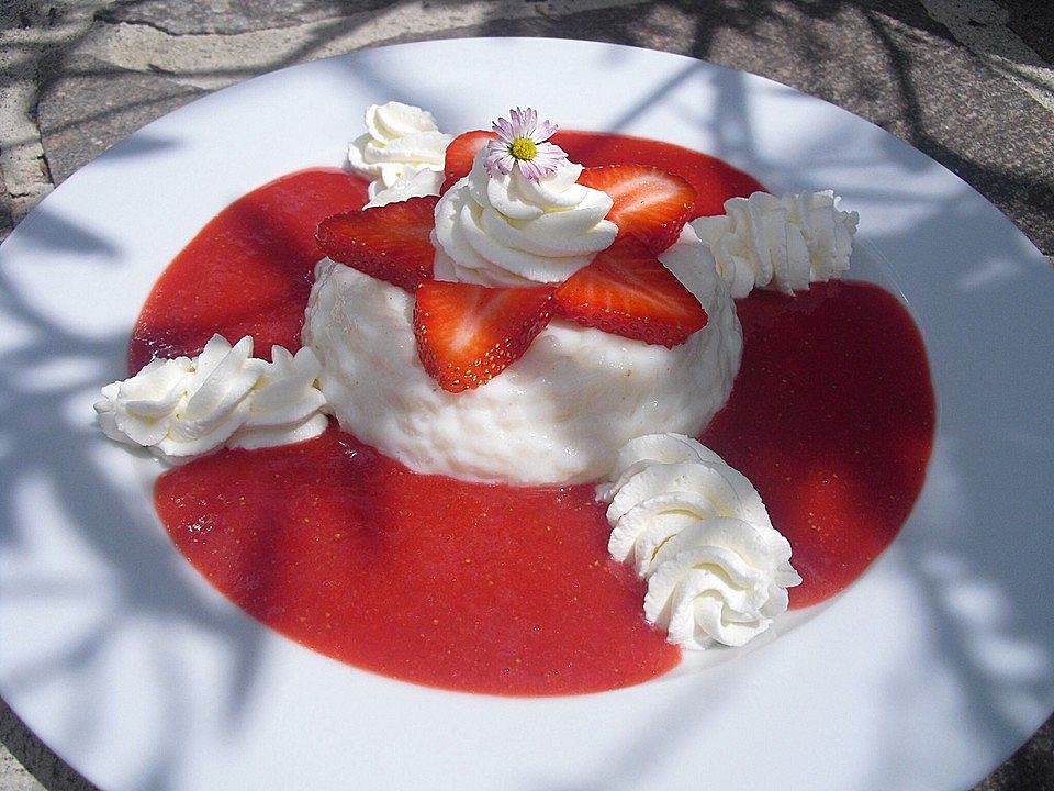 Sahnemilchreis mit Erdbeersoße von monaohnelisa72| Chefkoch