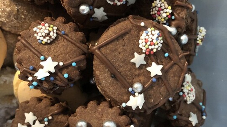 Gefüllte Schokoladenplätzchen von bellabo Gefüllte Schokoladenplätzchen von bellabo