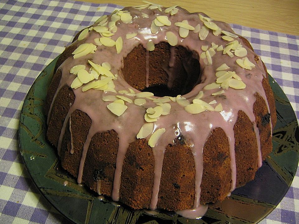 Gewürzgugelhupf mit Kirschen von kleinehobbits| Chefkoch