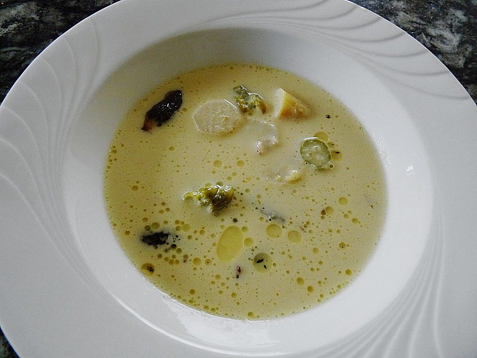 Gourmet Spargelsuppe mit Morcheln von orso-nero| Chefkoch