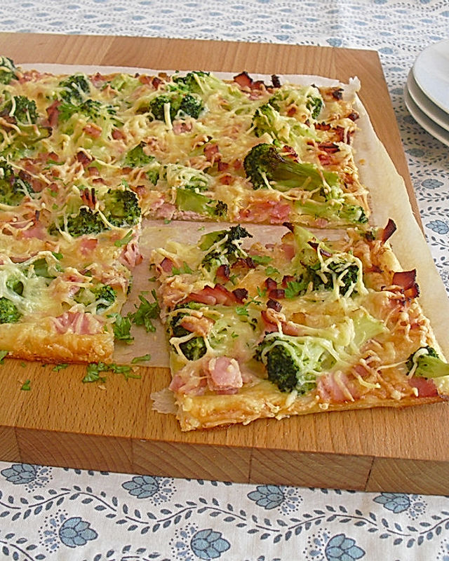 Blätterteig Pizza