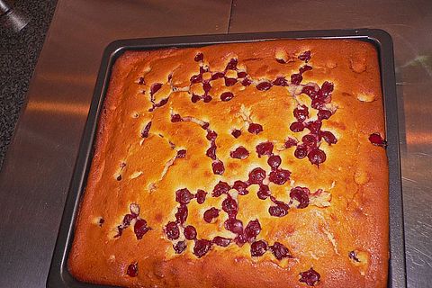 Saftiger Blechkuchen mit Obst von steffi2610 | Chefkoch