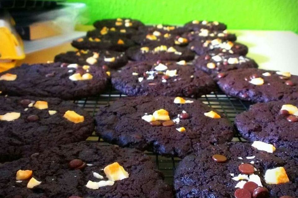 Triple Chocolate Cookies