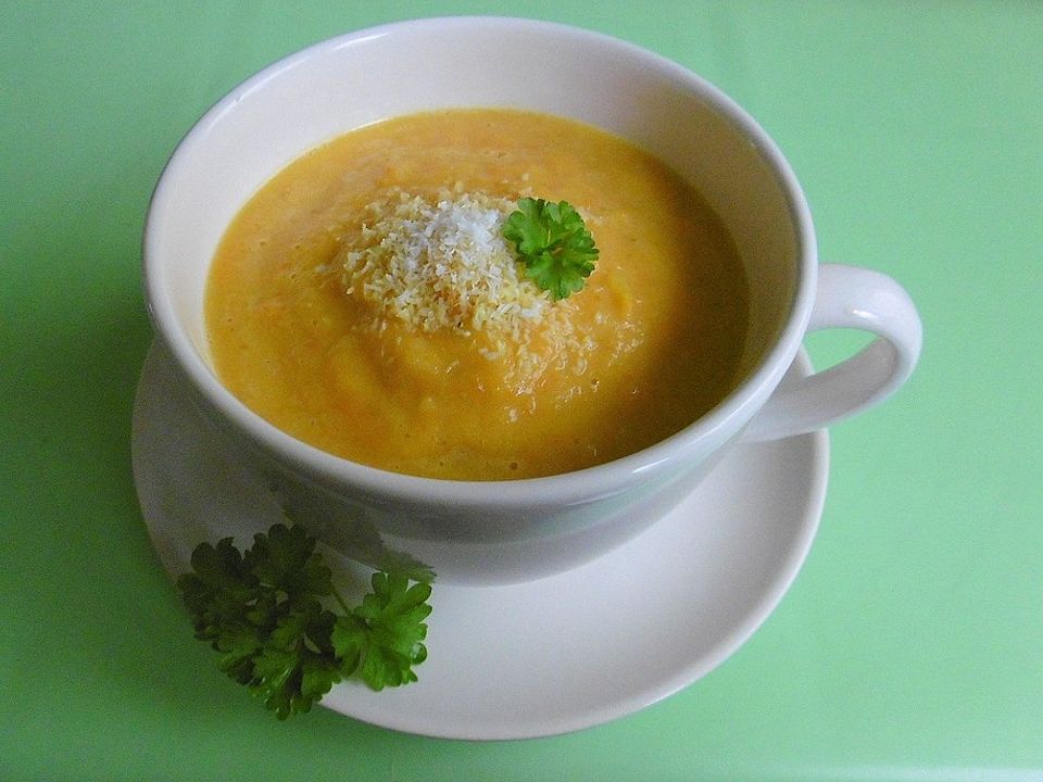 Möhren - Paprika - Kokos - Suppe von Kuchenfrau| Chefkoch