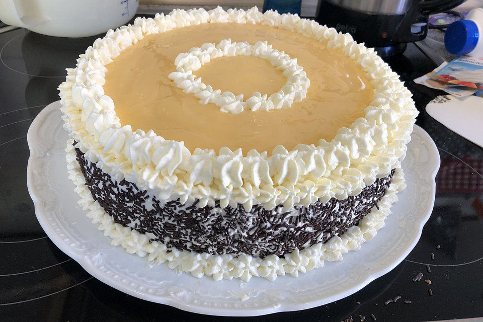 schoko-eierlikoertorte.jpg