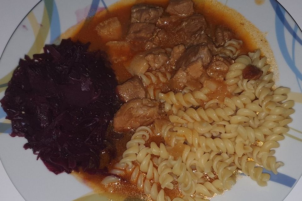 Schweinegulasch