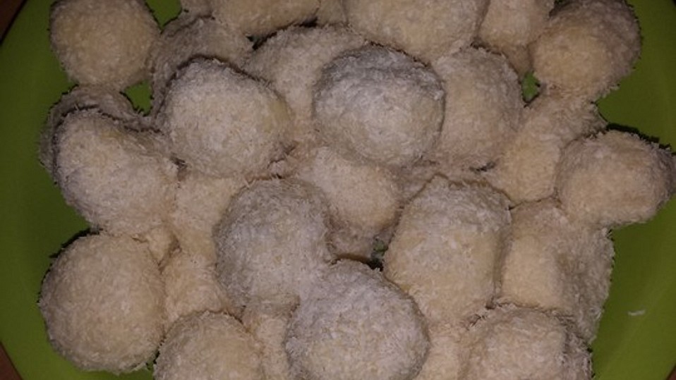 Weiße Rumkugeln mit Kokos von Socke2211 Weiße Rumkugeln mit Kokos von Socke2211