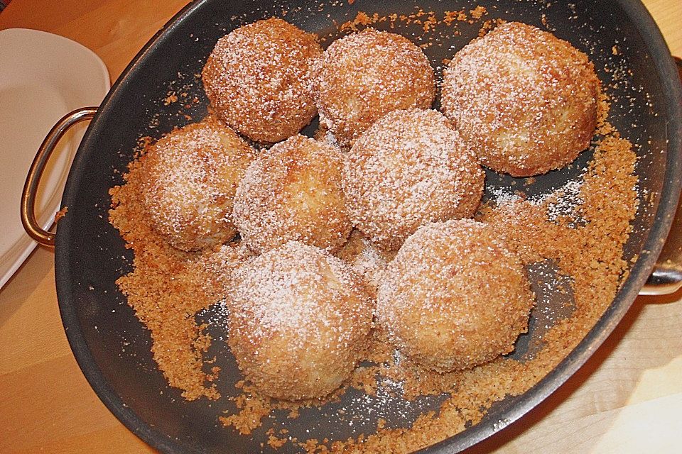 Zwetschgenknödel