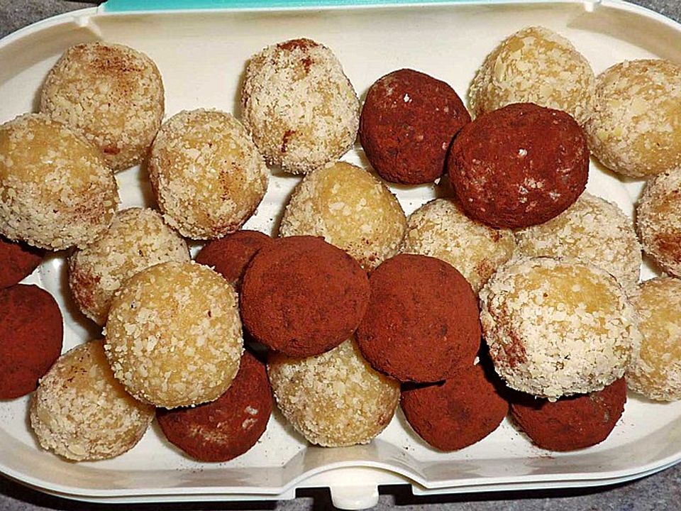 Marzipankugeln mit Sanddornlikör und Mandeln von Zlin50| Chefkoch