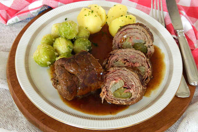 Rinderrouladen mit Rosenkohl von bienemaya| Chefkoch Rinderrouladen mit Rosenkohl von bienemaya| Chefkoch