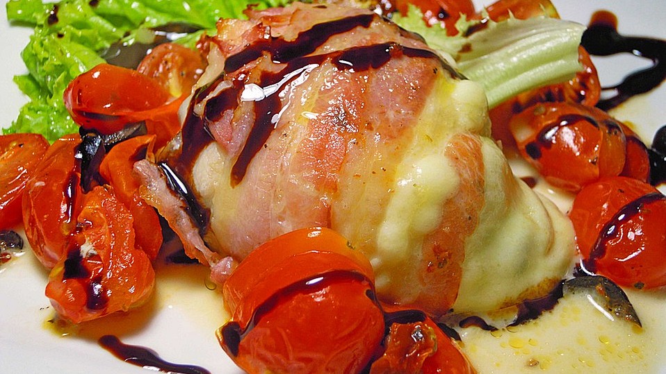 Gefüllter Mozzarella aus dem Ofen von kleine Hexe