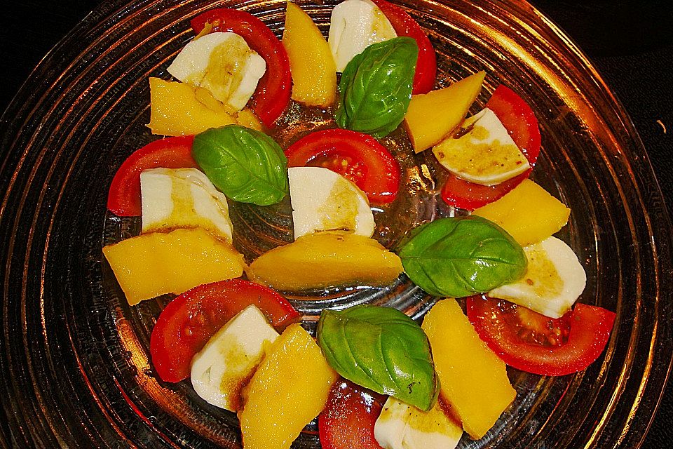 Mango - Tomaten - Mozzarellasalat