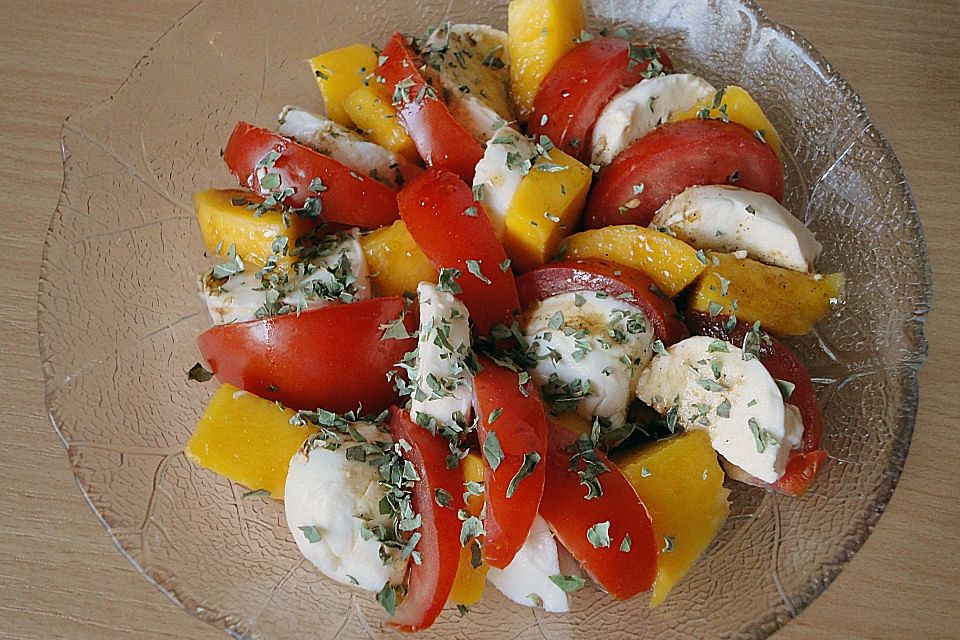 Mango - Tomaten - Mozzarellasalat