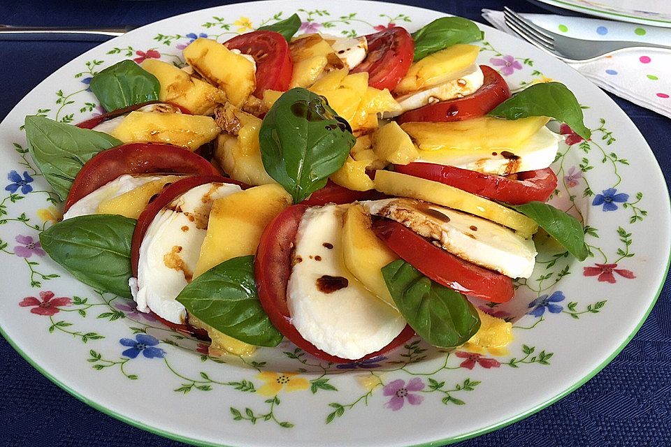 Mango - Tomaten - Mozzarellasalat