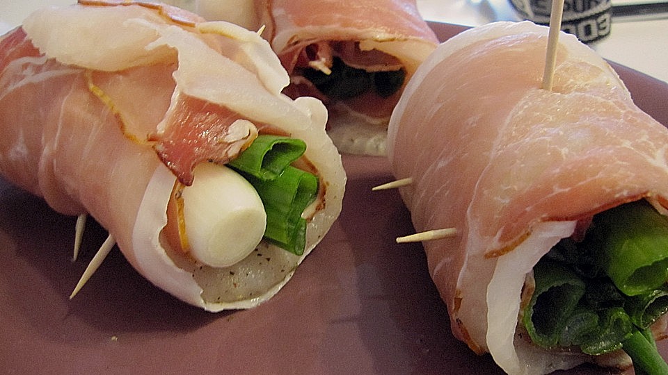 Frühlingsschollenröllchen am Rosmarinspieß von GourmetKathi| Chefkoch