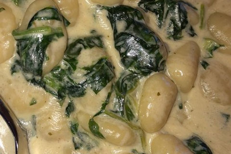 Gnocchi mit Blattspinat Gnocchi mit Blattspinat