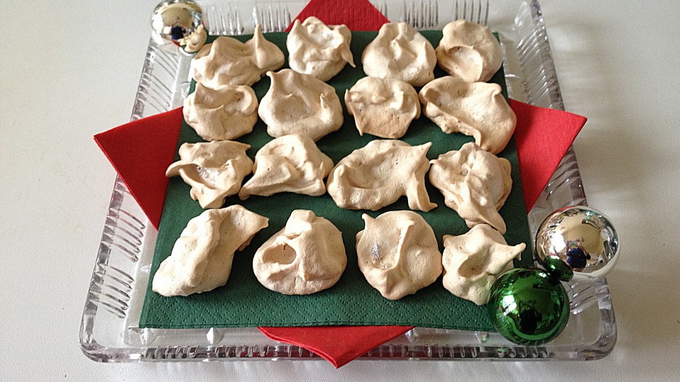 Himbeer - Mandel - Baisers von Biggiblue Himbeer - Mandel - Baisers von Biggiblue