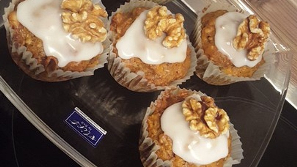 Möhren - Nuss - Muffins mit Guss von Schokomaus01