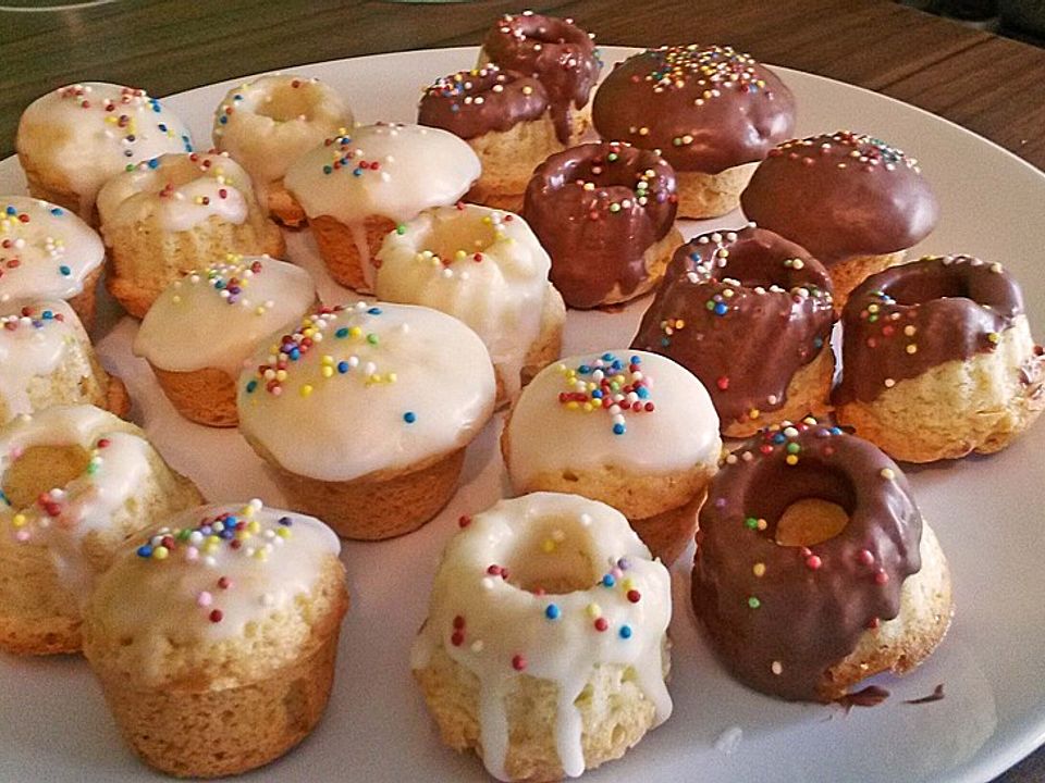 Bunte Mini - Muffins von claasenhuber | Chefkoch