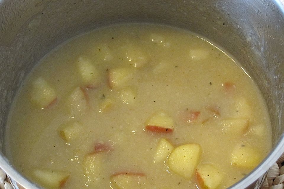 Sellerie - Apfelsuppe Sellerie - Apfelsuppe