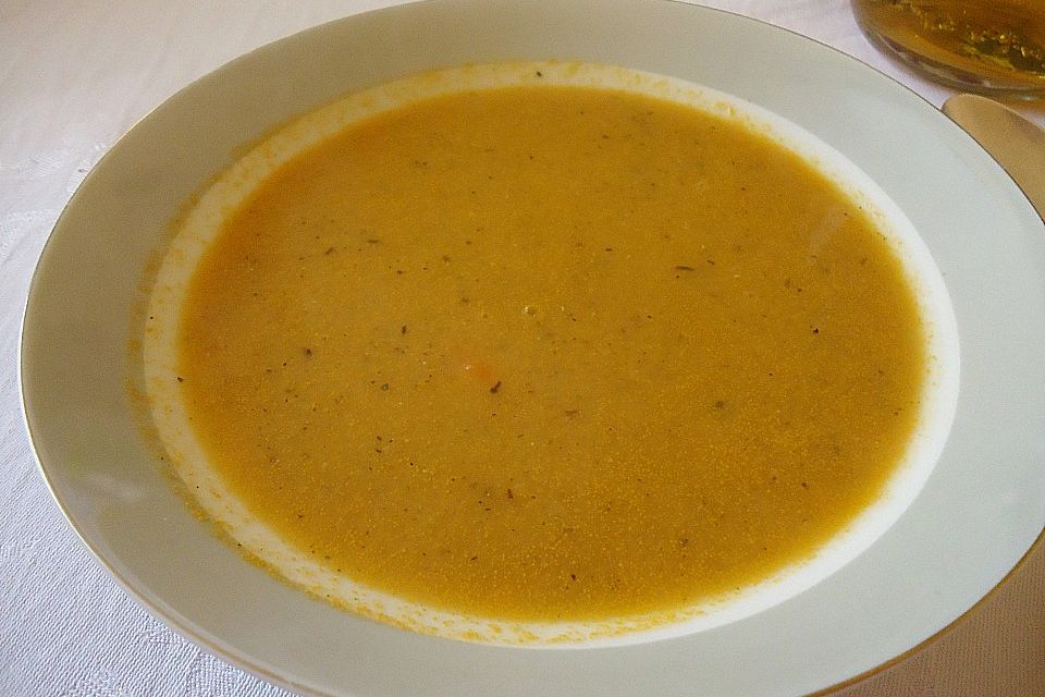 Türkische Linsensuppe