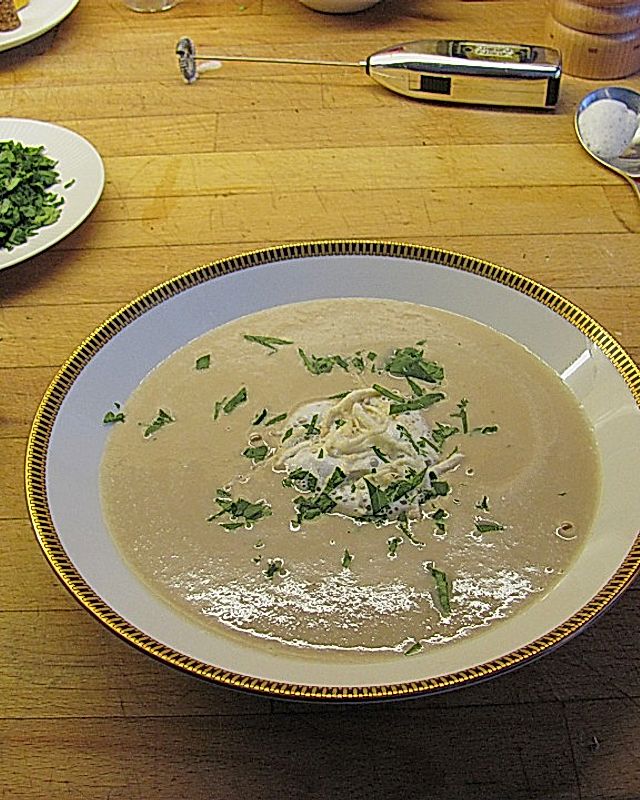 Maronen - Pastinaken - Suppe