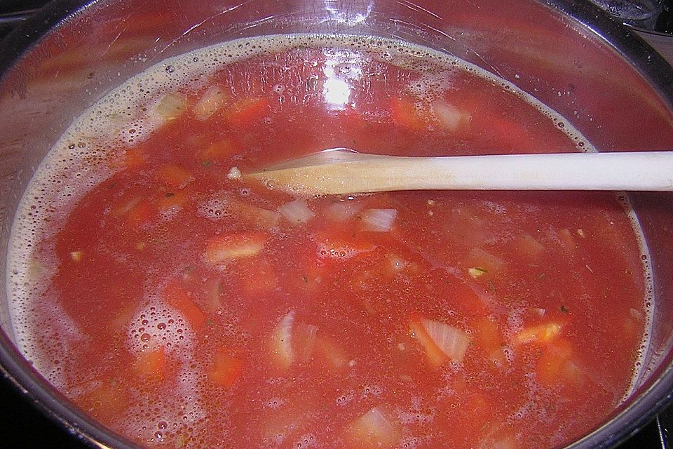 Tomatensuppe mit Reis Tomatensuppe mit Reis