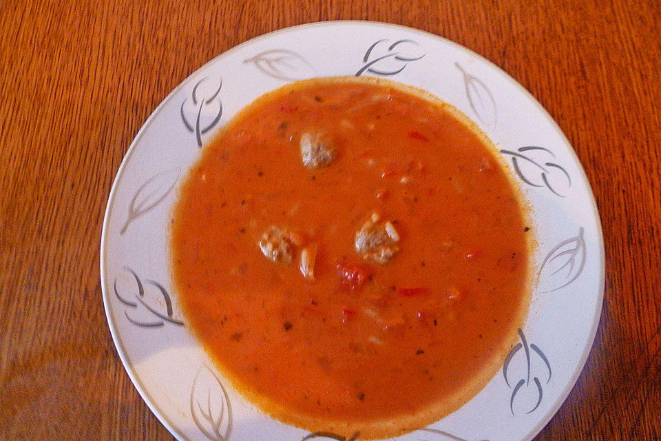 Tomatensuppe mit Reis Tomatensuppe mit Reis